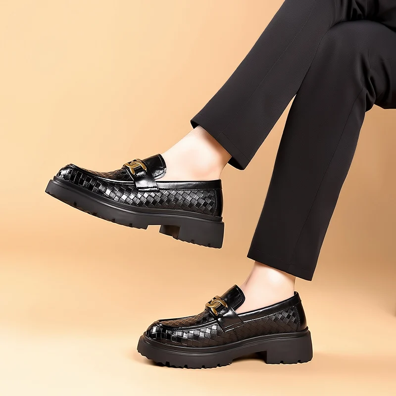 새로운 수제 가죽 남성 신발 캐주얼 디자인 스니커즈 남 - Men Shoes Official 리뷰 및 가격